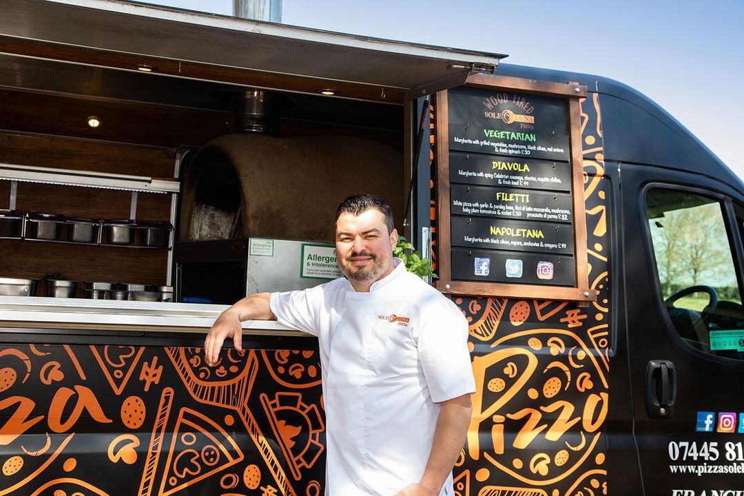 Sole Luna Pizza Mobile Catering Pizza Vans